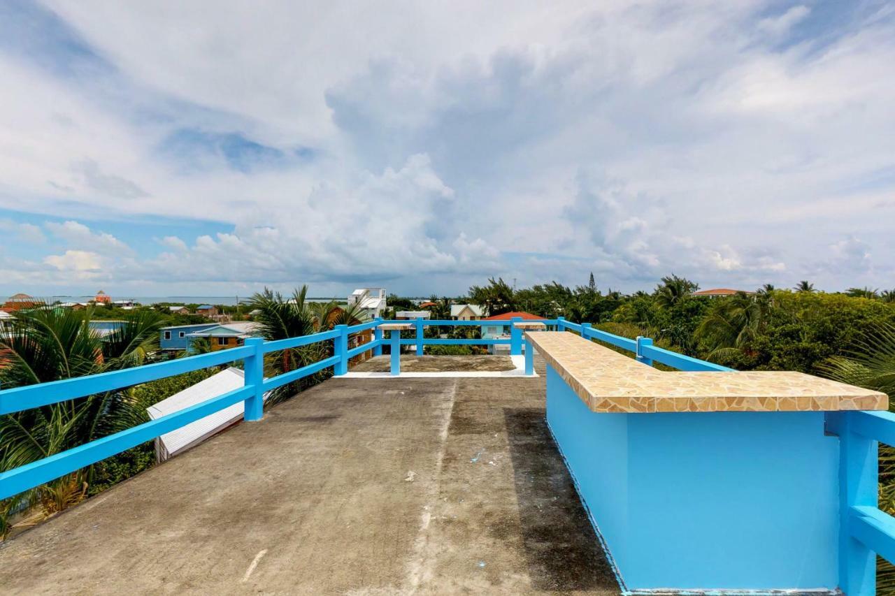 Mayan Falls Caye Caulker Exterior photo